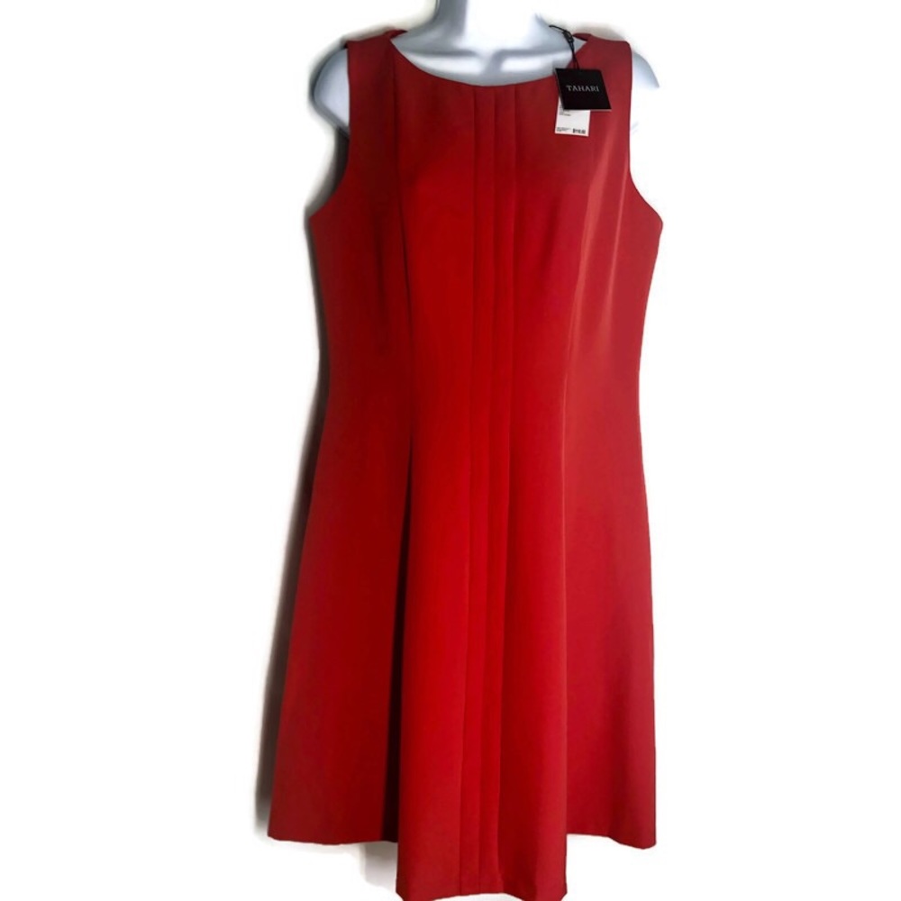 Tahari Women’s Coral Sleeveless Dress NWT 10